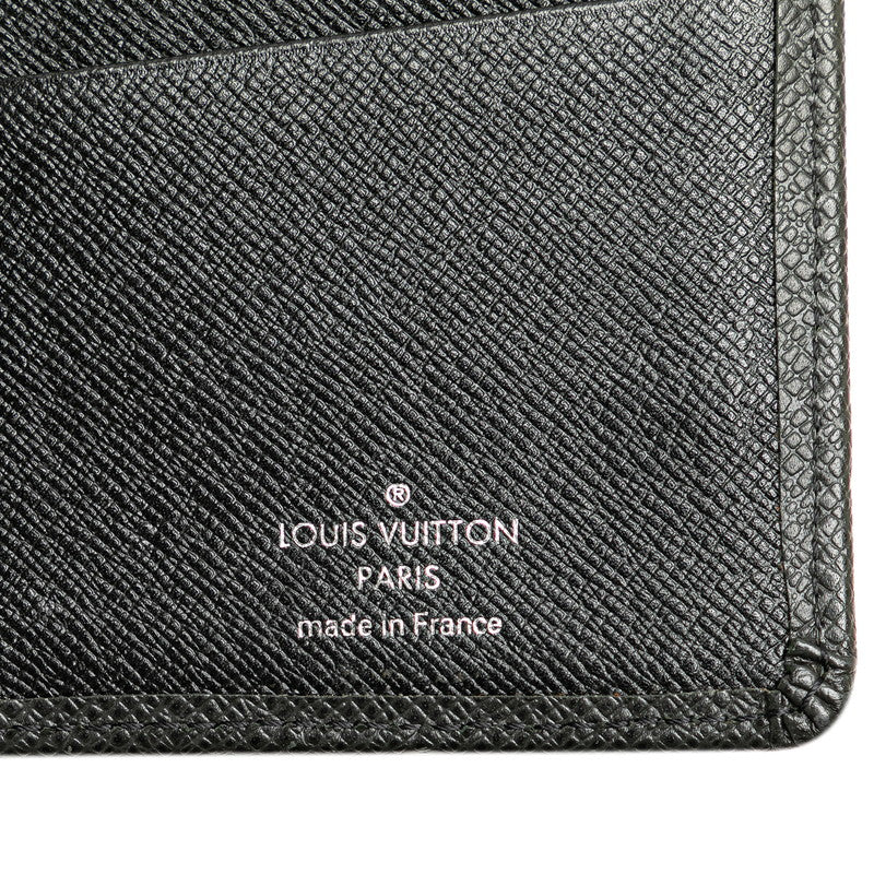 Louis Vuitton Taiga Portefeuille Brazza Wallet M32572 Black