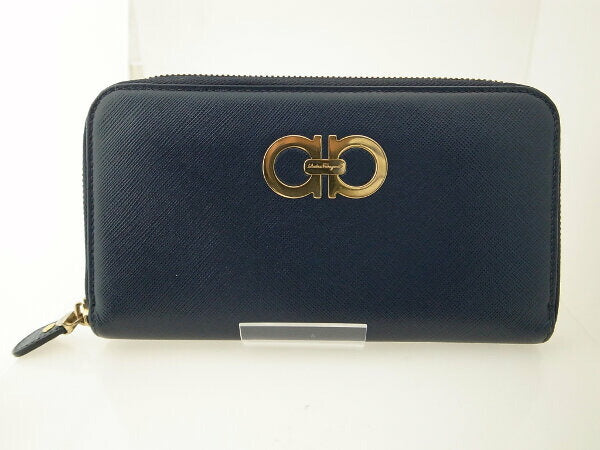 Salvatore Ferragamo Leather Zip-Around Long Wallet 22-B300 in Very Good Condition