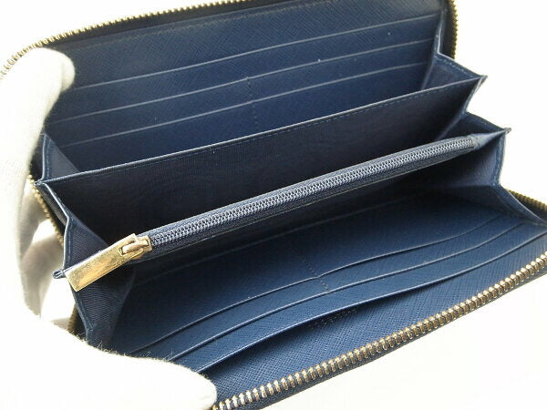 Salvatore Ferragamo Leather Zip-Around Long Wallet 22-B300 in Very Good Condition