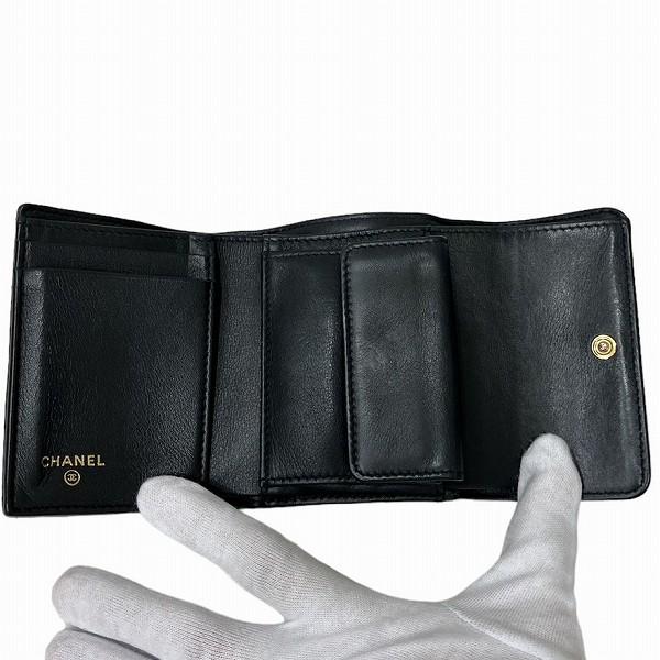 Chanel CC Matelasse Boy Flap Wallet  Leather Short Wallet in Good condition