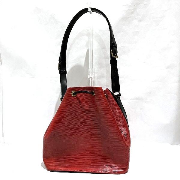 Louis Vuitton Epi Petit Noe Leather Shoulder Bag M44172 in Fair condition