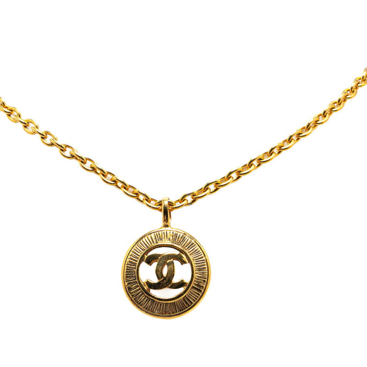 Chanel Vintage Coco Mark Medal Necklace Gold Plated in Very Good Condition