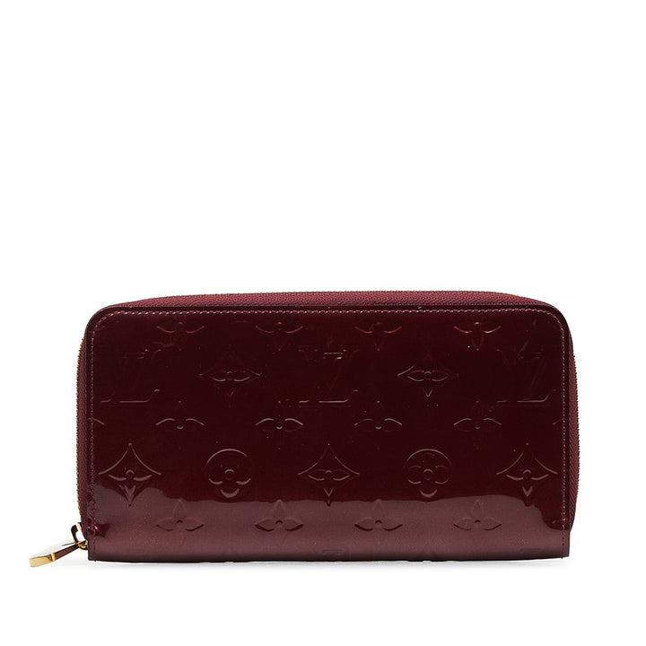 Louis Vuitton Patent Leather Zippy Wallet M93575 in Good Condition