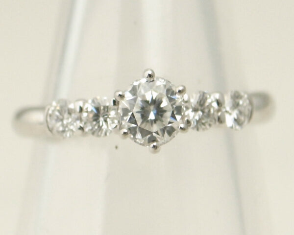 Platinum Diamond Ring PT900 Size 9 in Great Condition