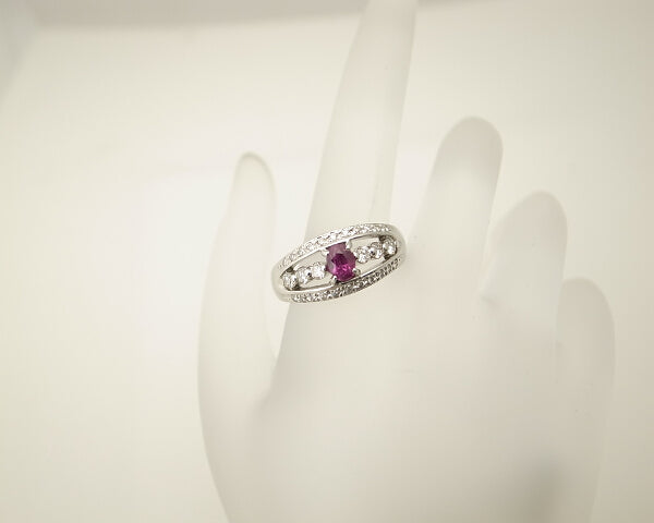 Pre-owned PT900 Platinum Ruby Diamond Ring Size 21 in Great Condition