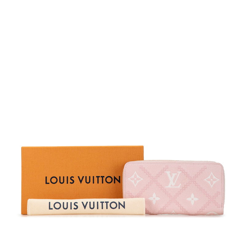 Louis Vuitton Monogram Zippy Wallet M81138