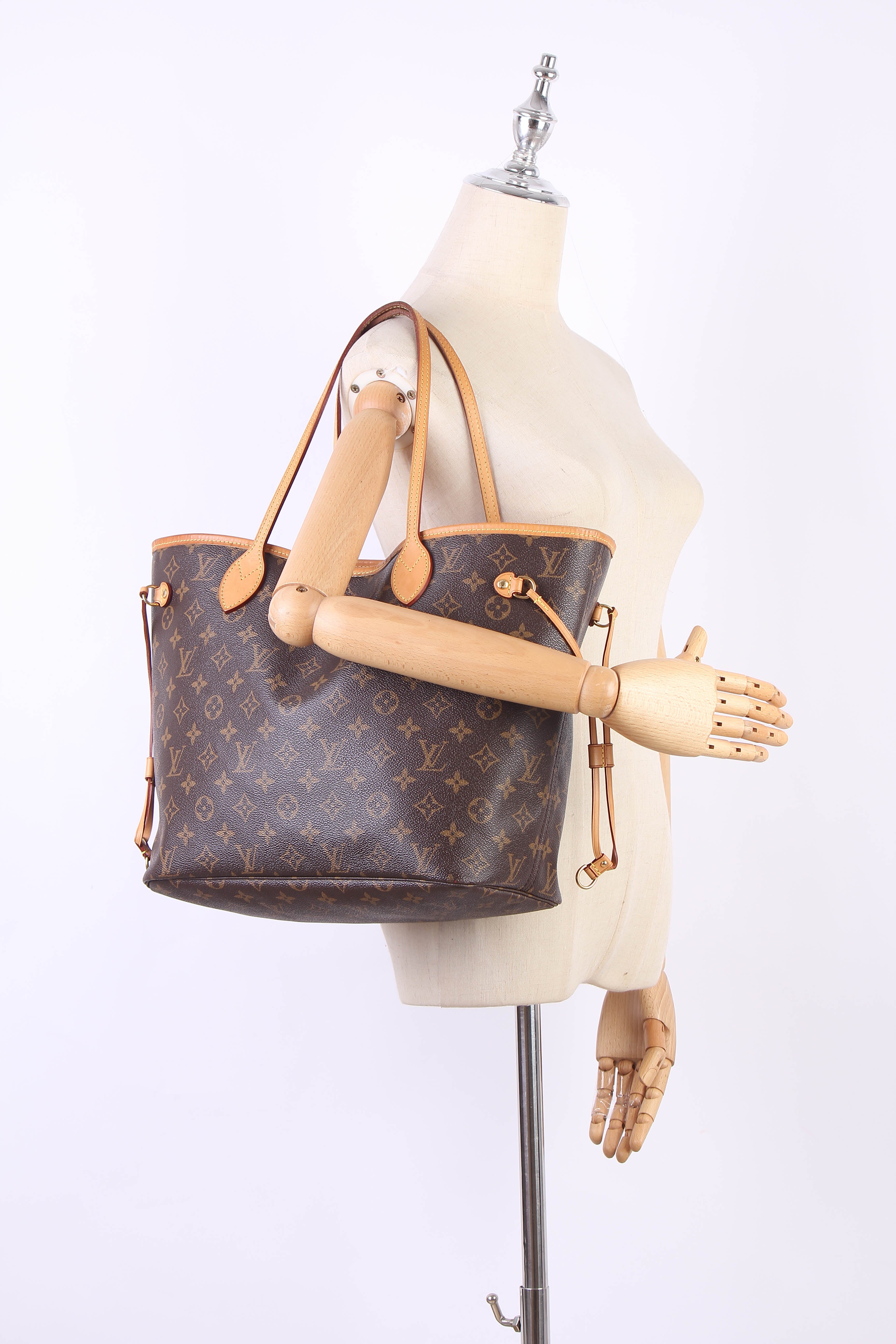 Neverfull GM Monogram Canvas - Handbags M40990