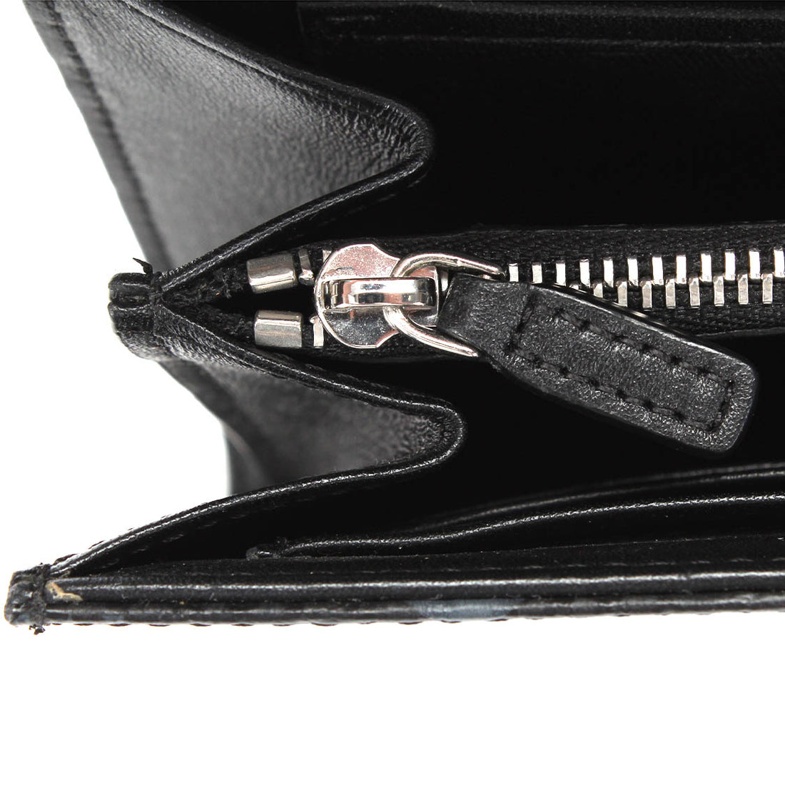 Visetos Studded Wallet on Chain