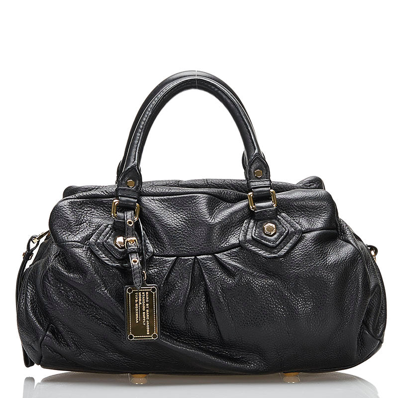 Classic Q Leather Groovee Bag