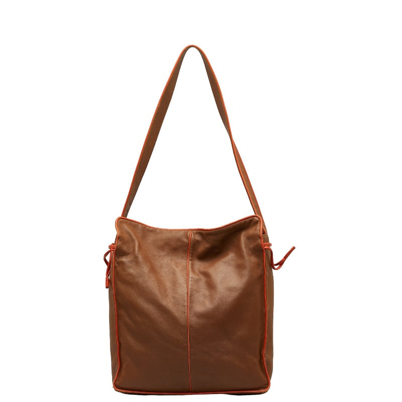 Loewe Leather Shoulder Bag  Leather Shoulder Bag in Good condition