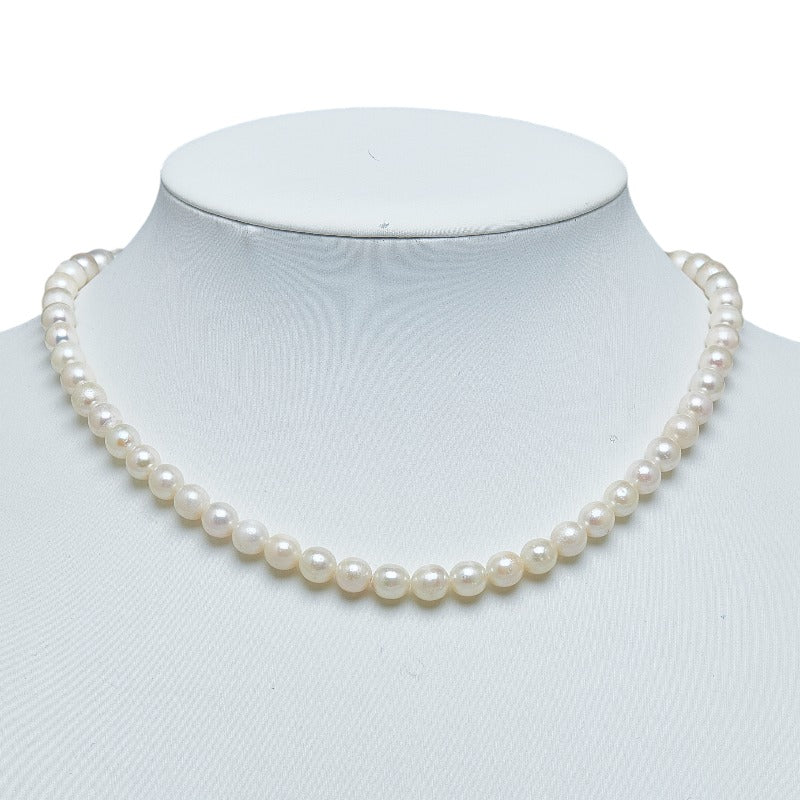[LuxUness] Classic Pearl Necklace Natural Material Necklace in Excellent condition