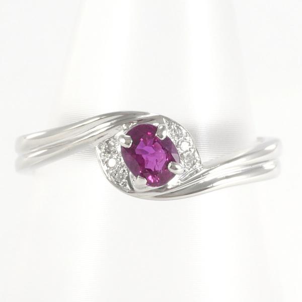 Ladies' PT850 Platinum Ring with 0.42 carat Ruby and 0.03 carat Diamond, Size 12.5, Total Weight Approximately 4.6g