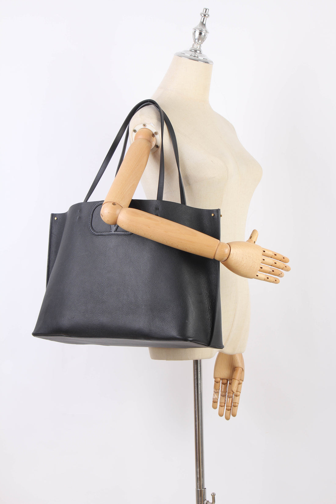 VLogo Leather Tote Bag