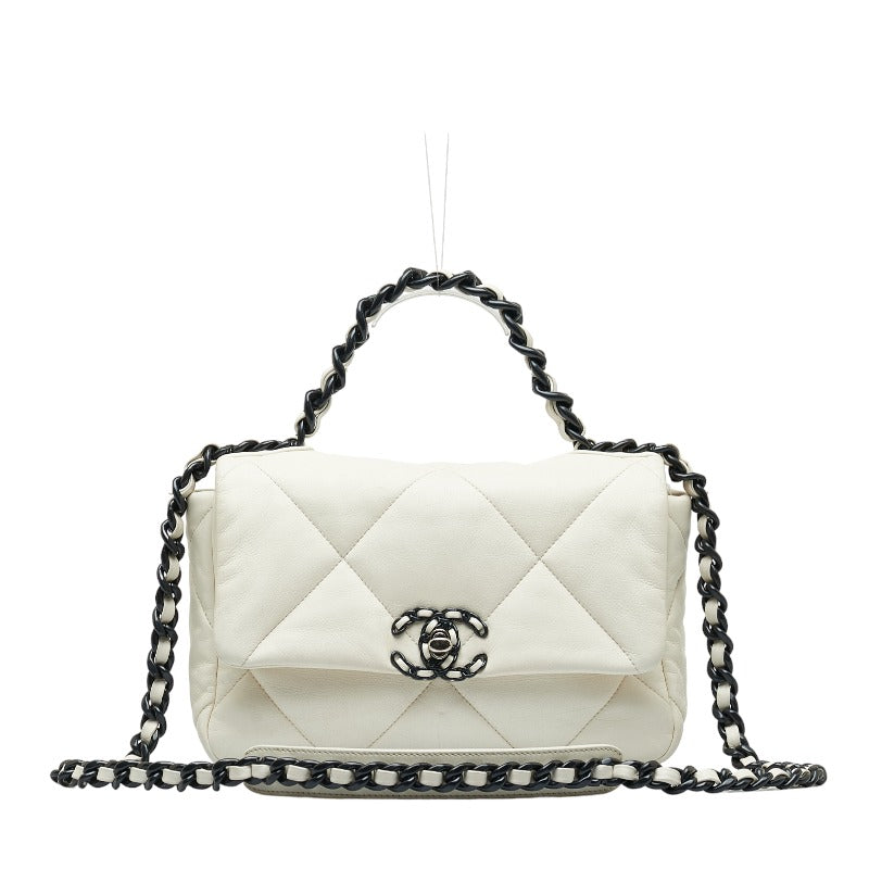 Small Classic Chanel 19 Handbag AS1160 – LuxUness