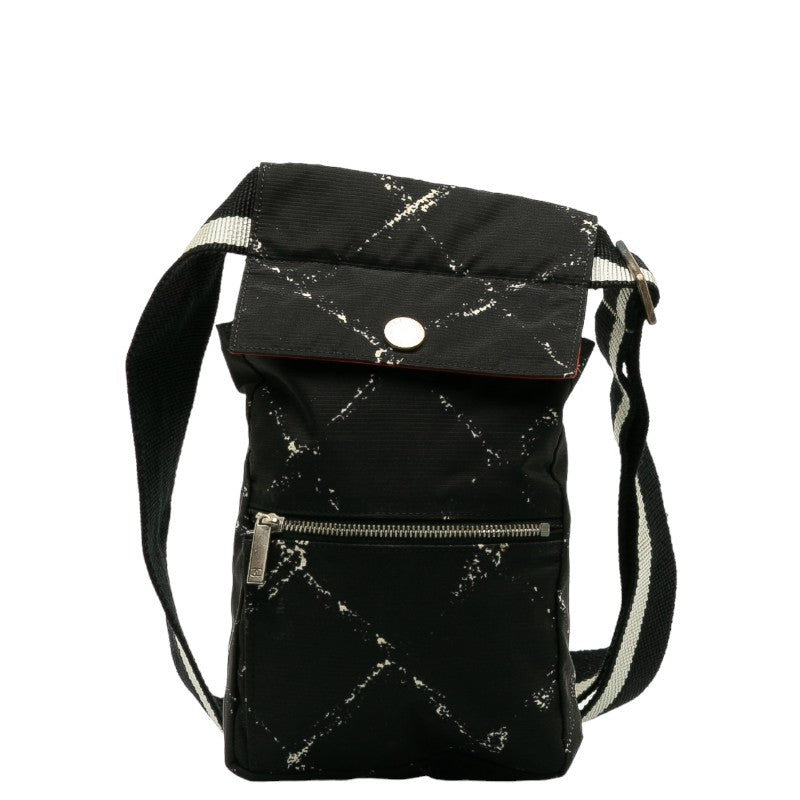 Chanel Travel Ligne Waist Bag Canvas Belt Bag in Good condition