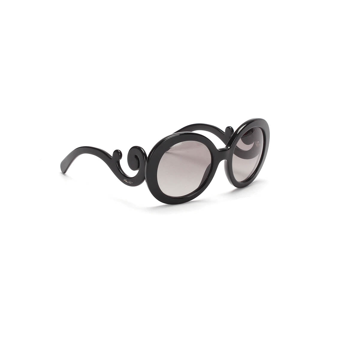 バロック様式のサングラス