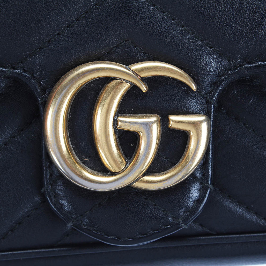 Super Mini GG Marmont Matelasse Crossbody Bag 476433