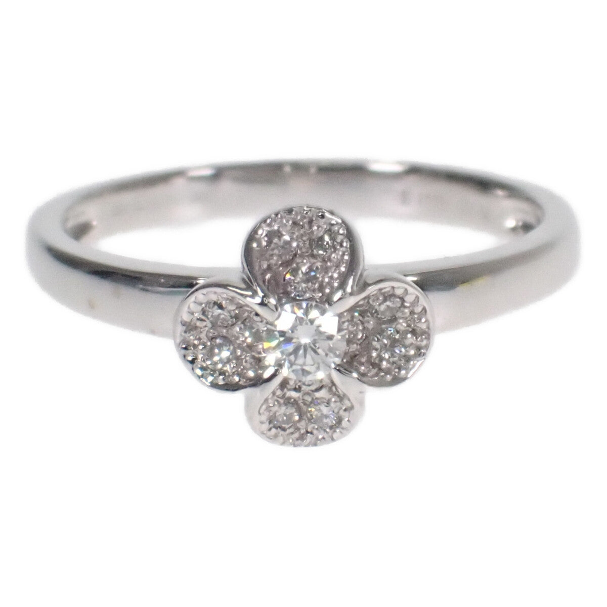 LuxUness  Vendome Flower Motif Ring in K18 White Gold with Diamond 0.13ct for Ladies - Silver in Excellent condition