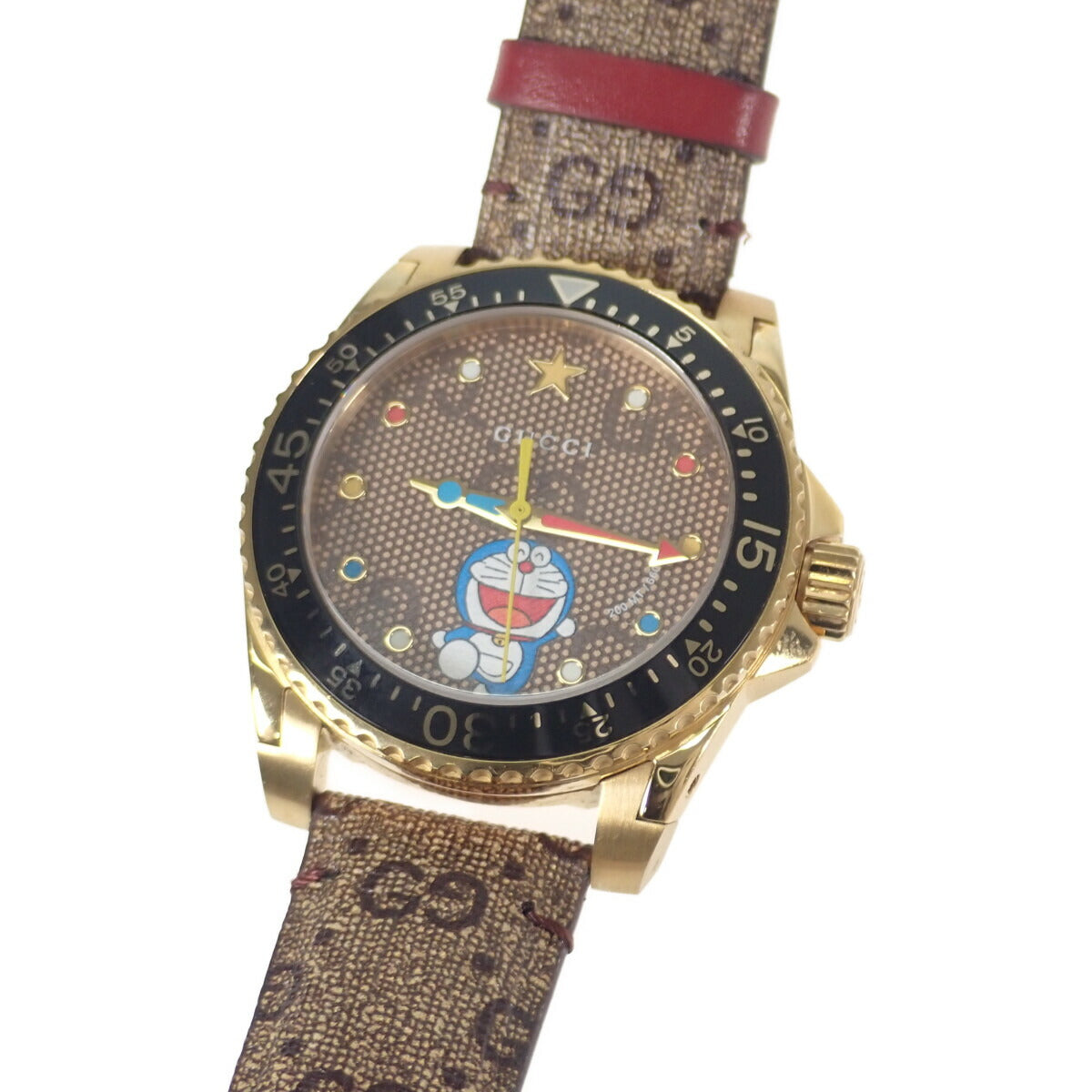 Gucci Doraemon Dive Men's Watch with Brown Leather Strap and Stainless Steel Case YA136335