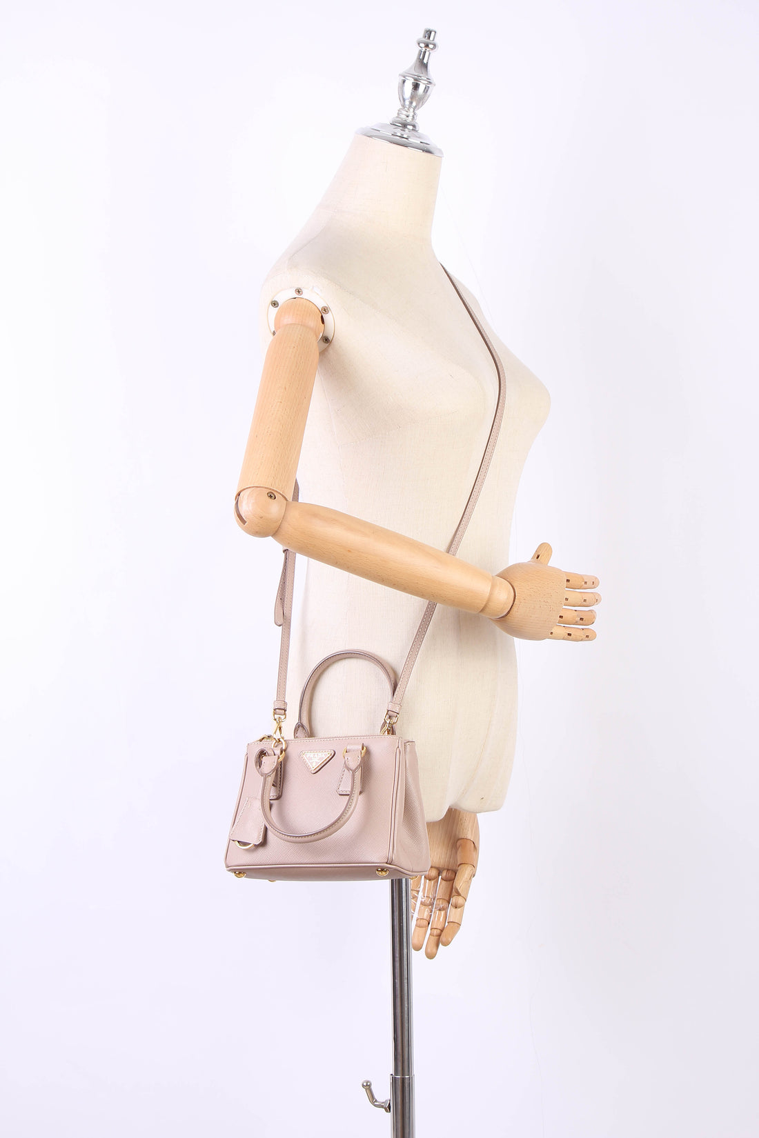 Mini Saffiano Galleria Shoulder Bag