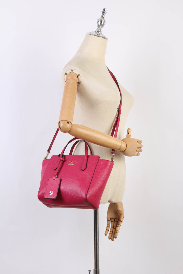 Swing Leather Handbag 368872