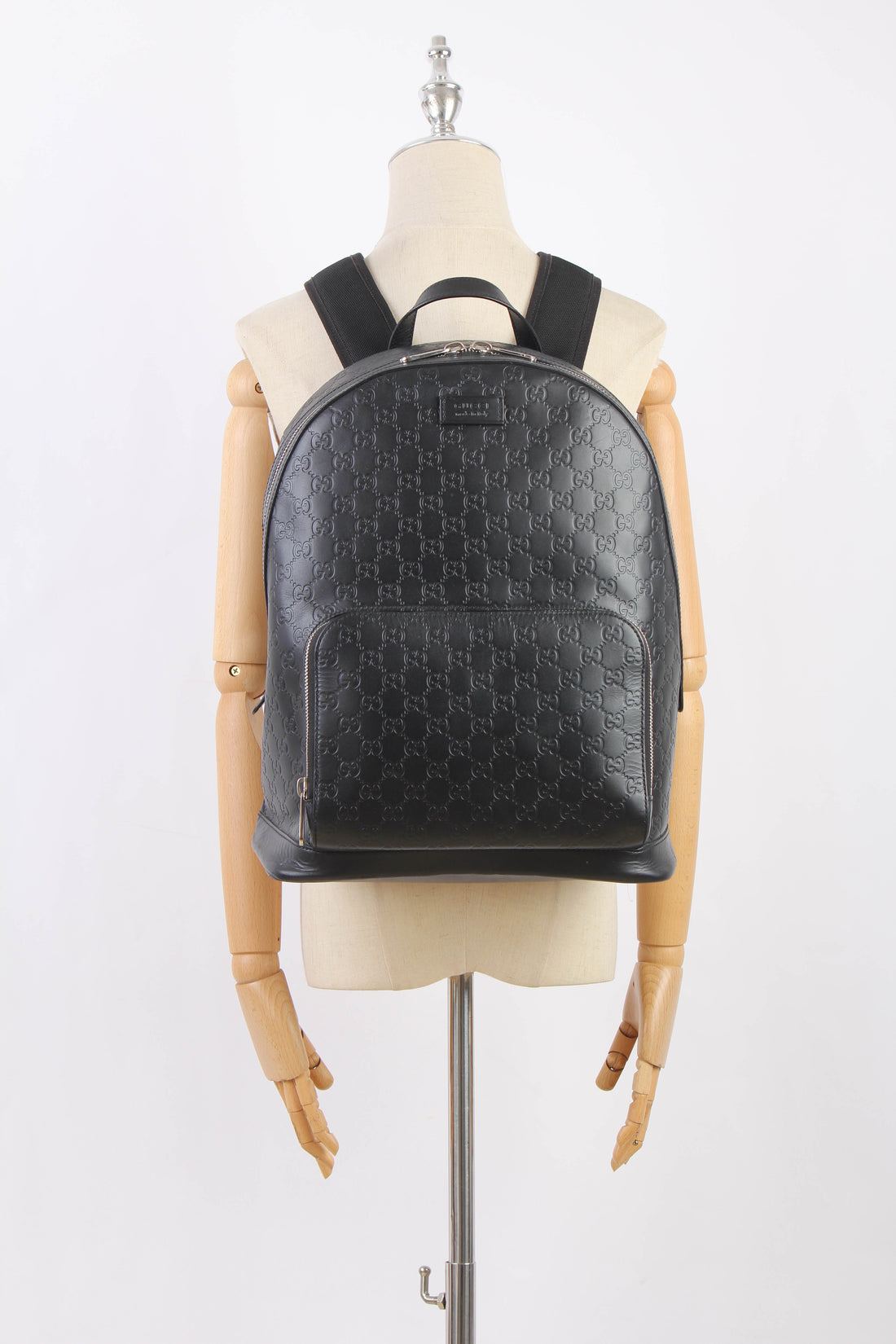 GG Signature Backpack 406370