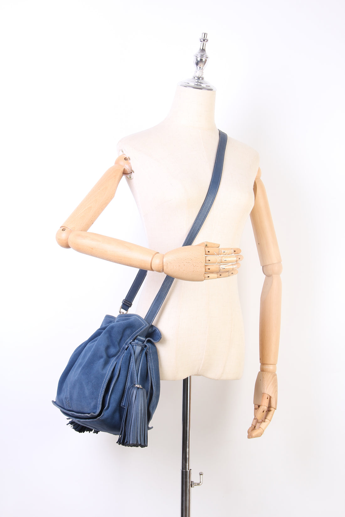 Leather Flamenco Crossbody Bag