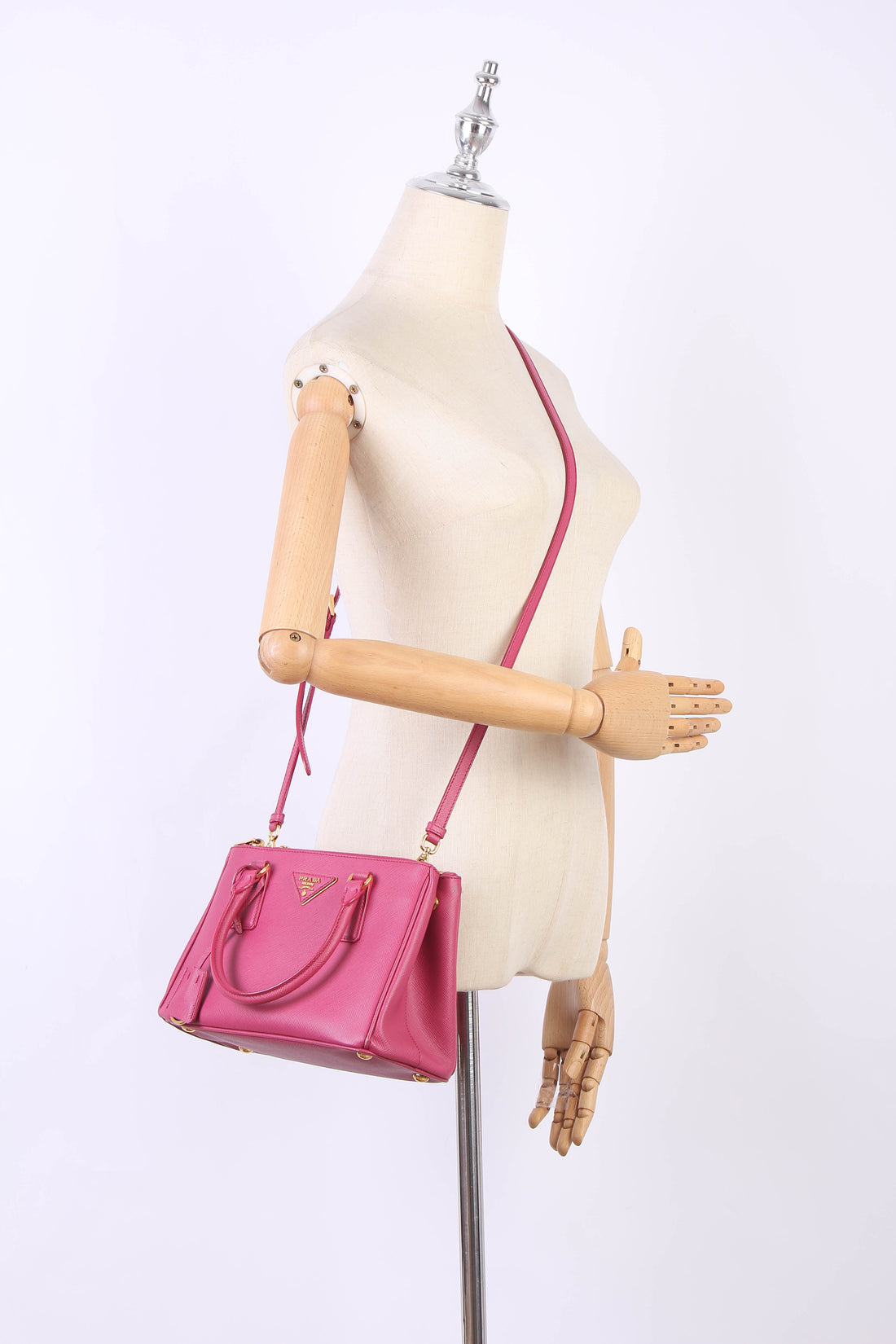 Mini Saffiano Galleria Shoulder Bag