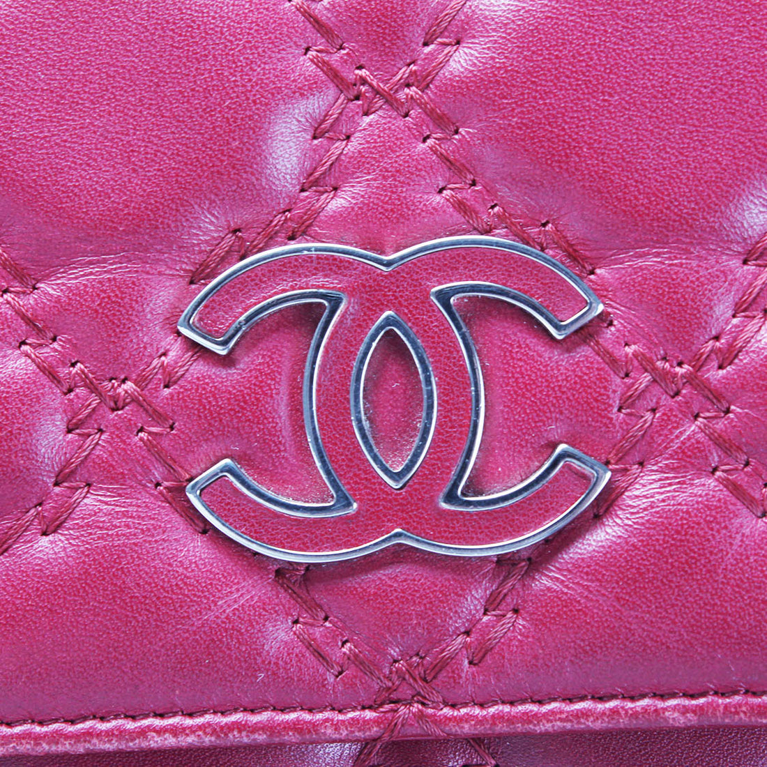 CC Wild Stitch Wallet on Chain