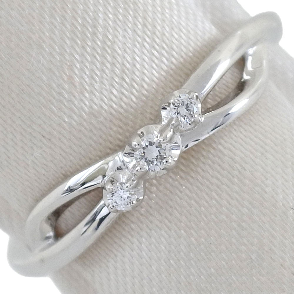 [LuxUness]  Ponte Vecchio 3P Diamond Ring, Size 7, made of K18 White Gold, Ladies, Japanese Made, Grade A+ Condition Metal Ring in Excellent condition