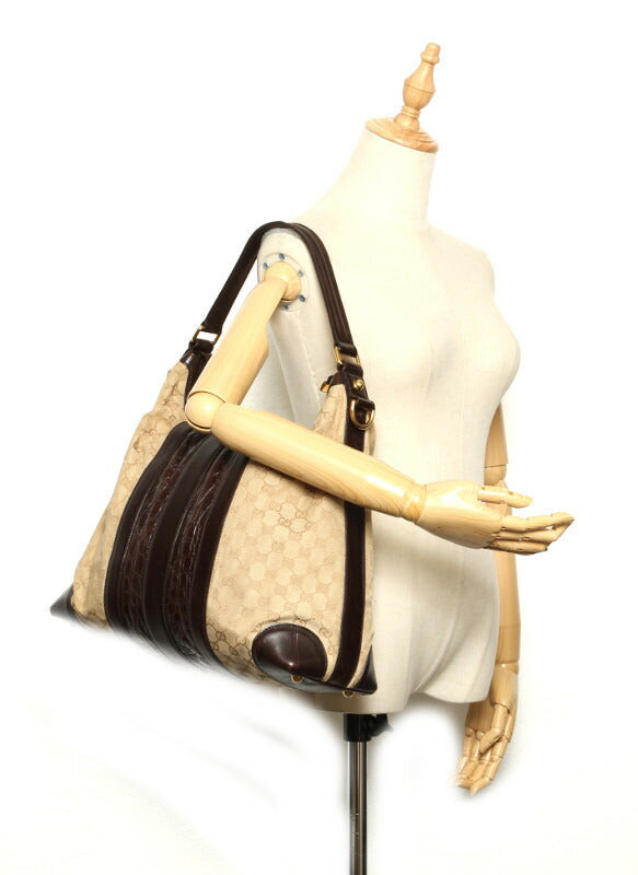 GG Canvas Secret Shoulder Bag 223949