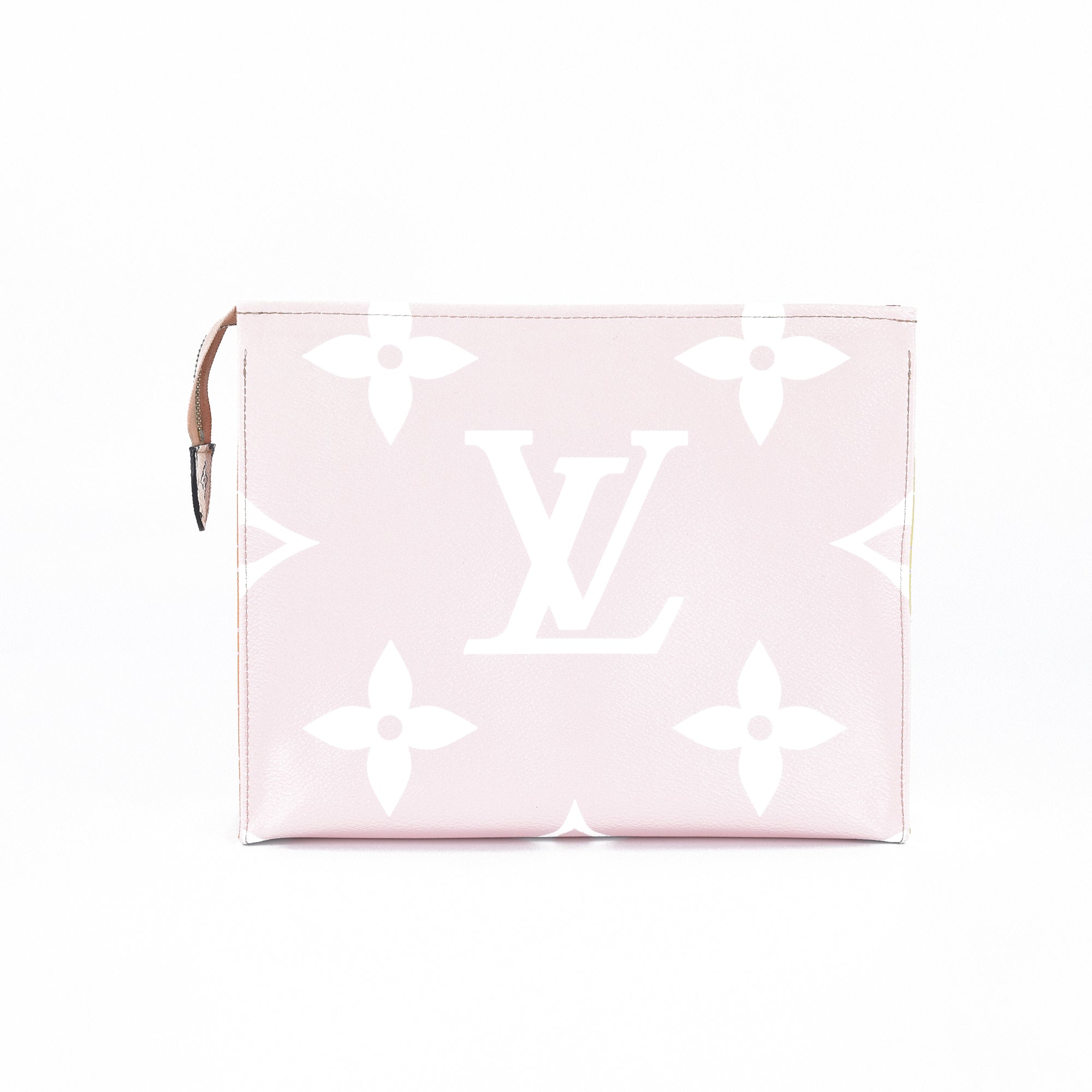 Monogram Giant Toiletry Pouch 26 – LuxUness