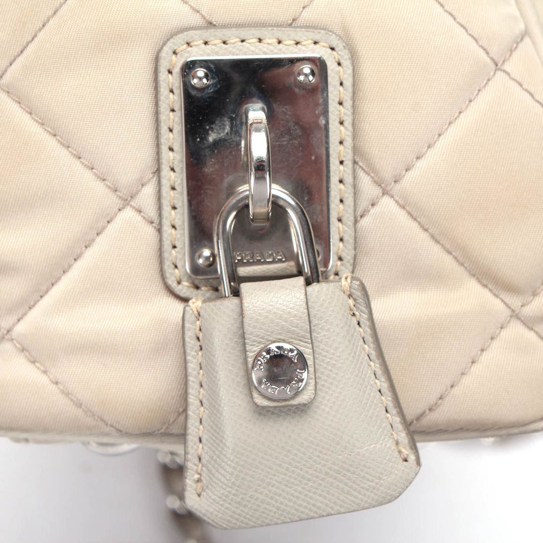 Tessuto Quilted Chain Shoulder Bag