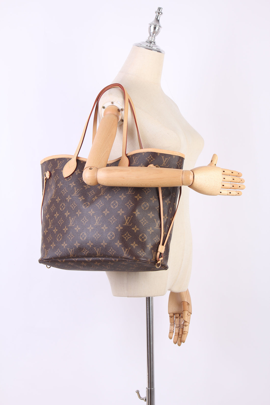 Monogram Neverfull GM with Pouch M40990