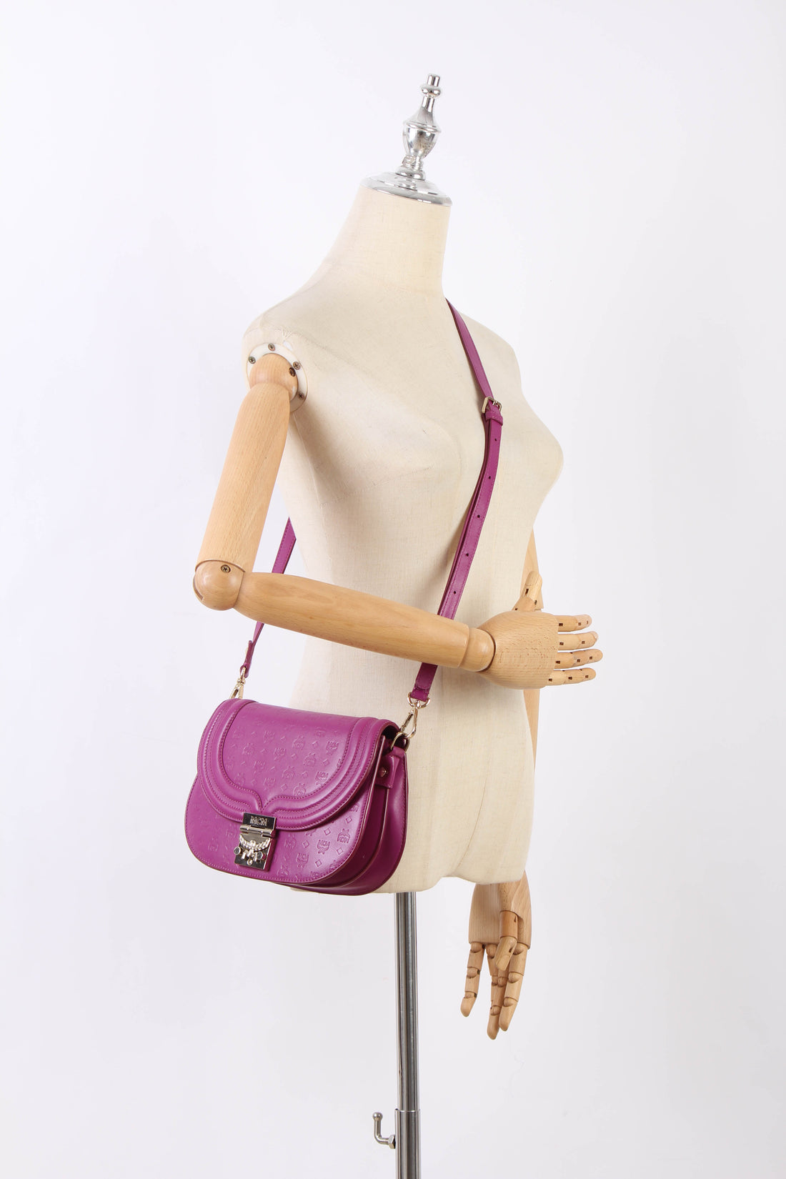 Visetos Leather Trisha Crossbody Bag