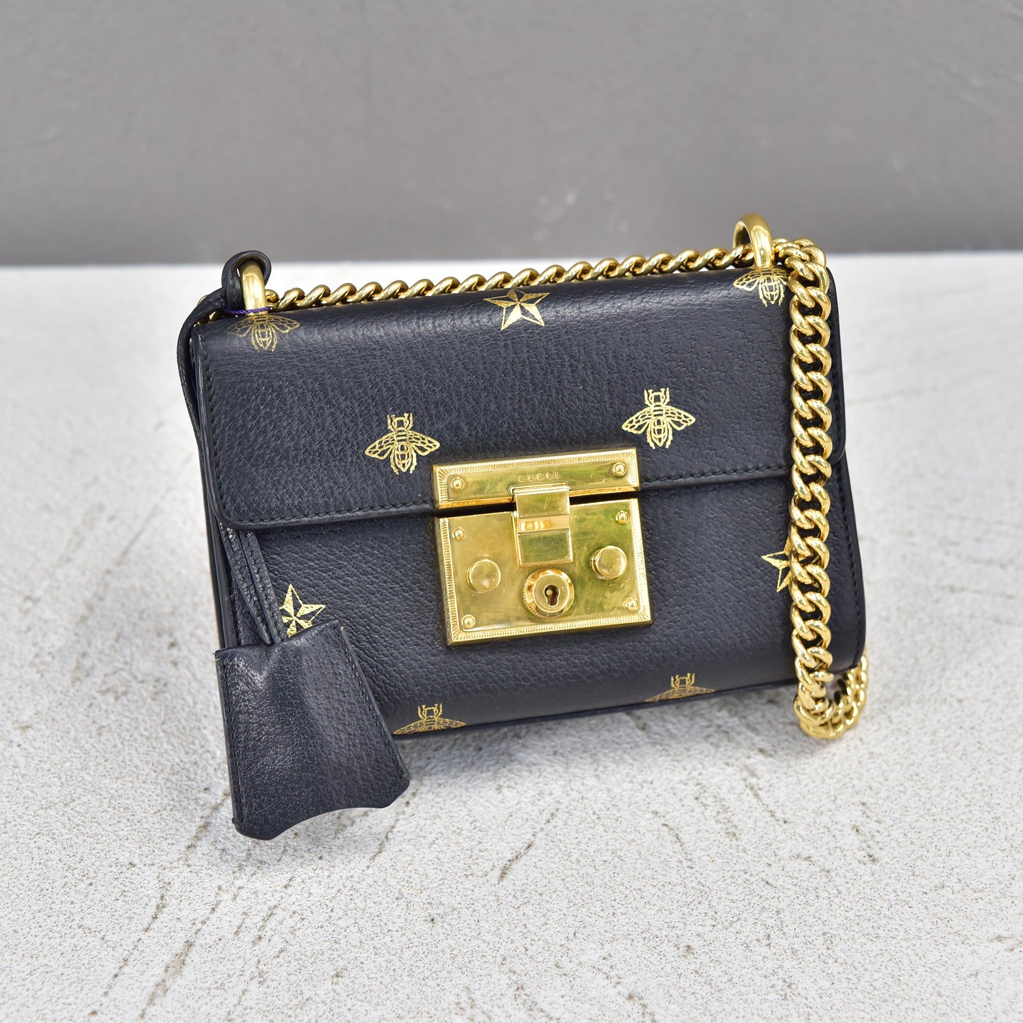 Small Bee Star Padlock Shoulder Bag 432182