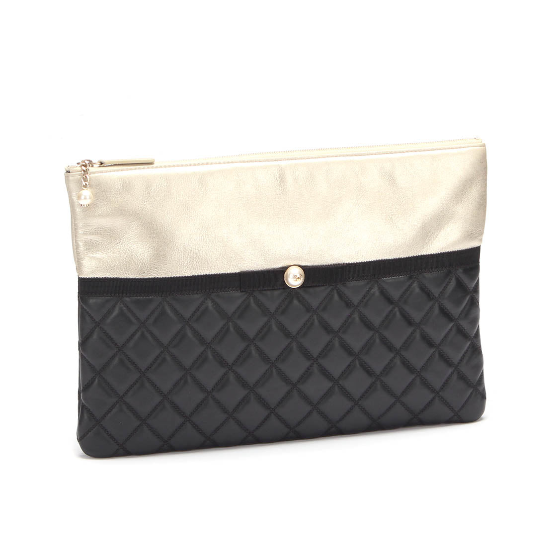 Quilted Bicolor Pearl Clutch