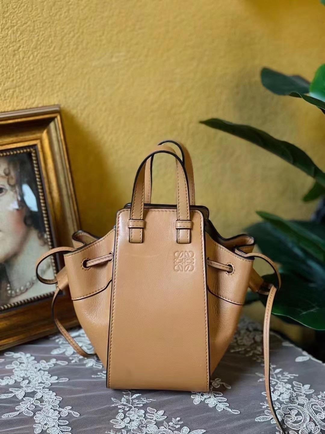 Mini Hammock Leather Bag