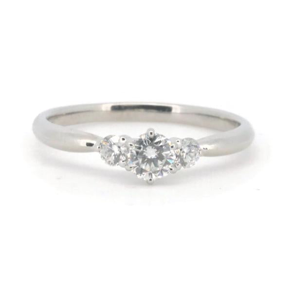 D&D144 Platinum PT900 Ladies Diamond Ring Size 13 with 0.29ct & 0.15ct Diamonds (Used/Silver)