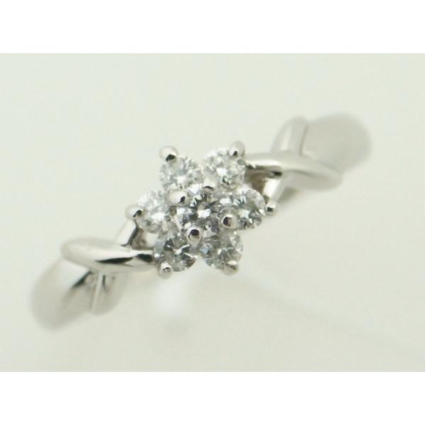 [LuxUness]  Ladies Diamond Ring, Flower Motif, Size 8.5, PT950 Platinum, Made by Scarabe [Pre-owned] in Excellent condition