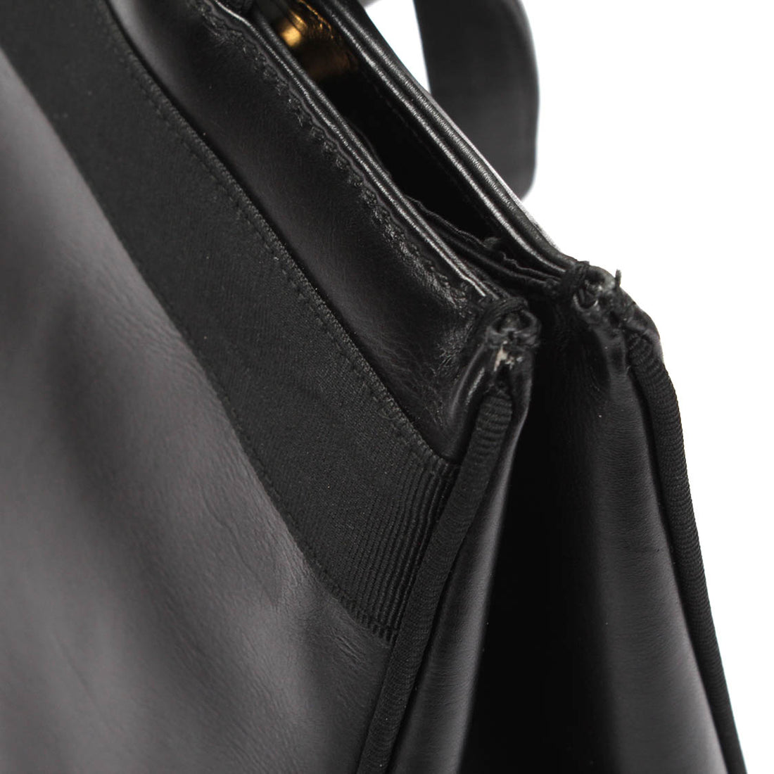 Vara Bow Leather Shoulder Bag