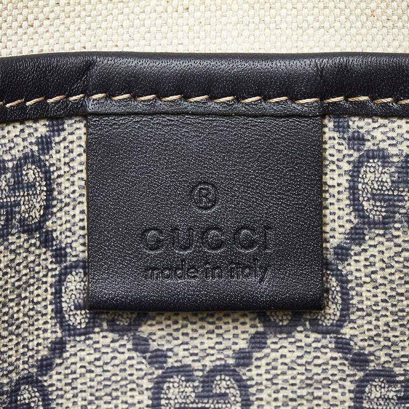 GG Supreme Crossbody Bag 246412