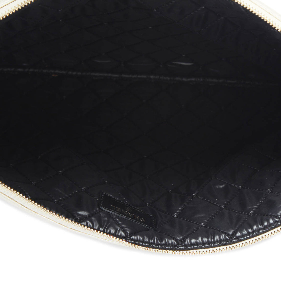 Quilted Bicolor Pearl Clutch