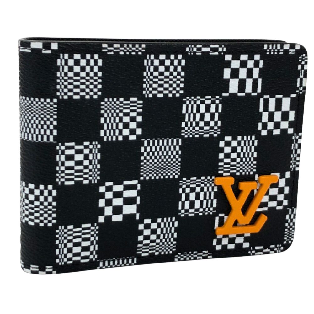Gently used Louis Vuitton Mens MULTIPLE WALLET Material Damier