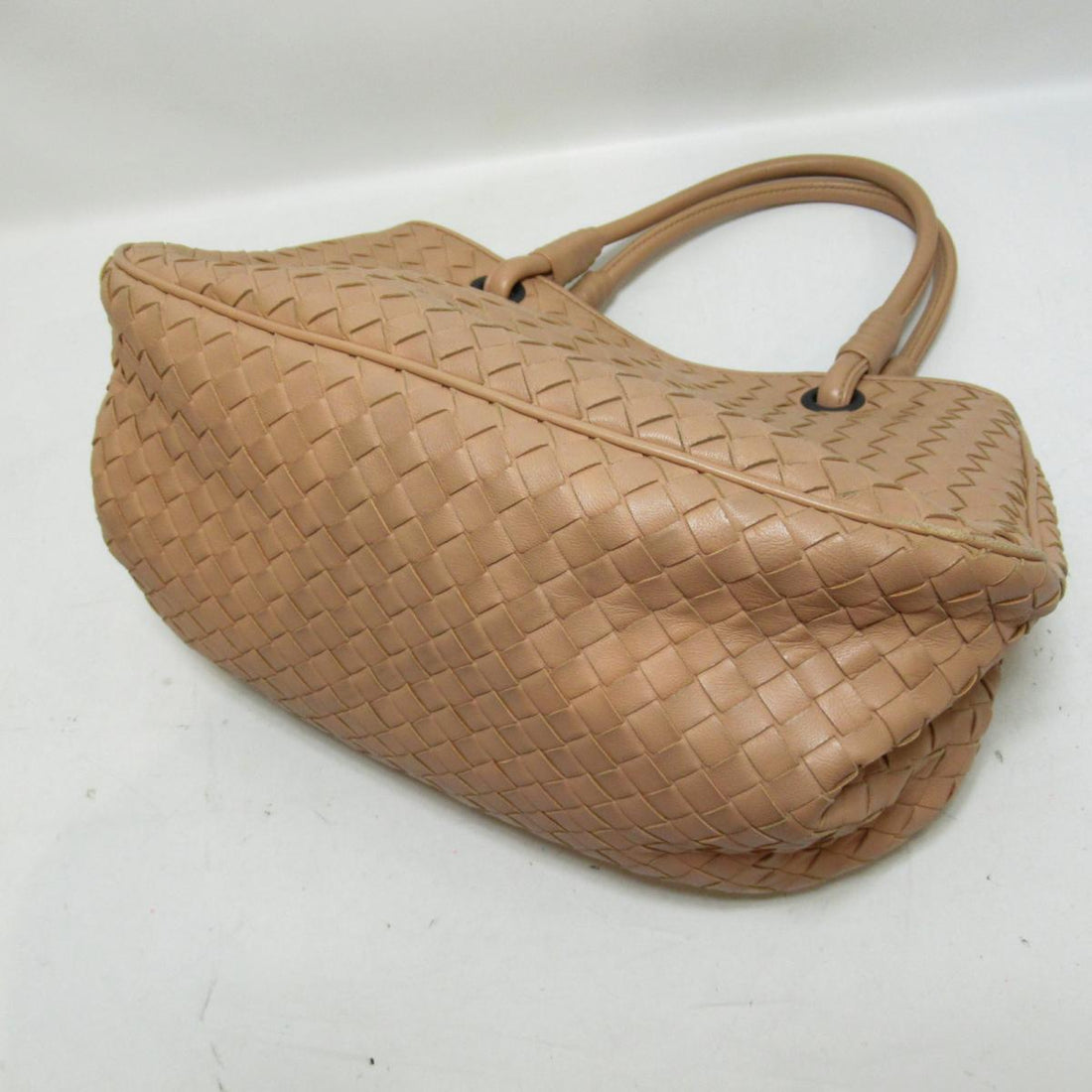 Intrecciato Leather Handbag