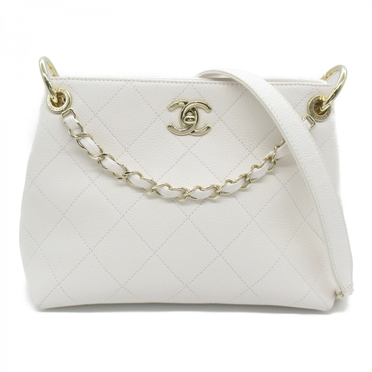 CC Quilted Caviar Chain Shoulder Bag