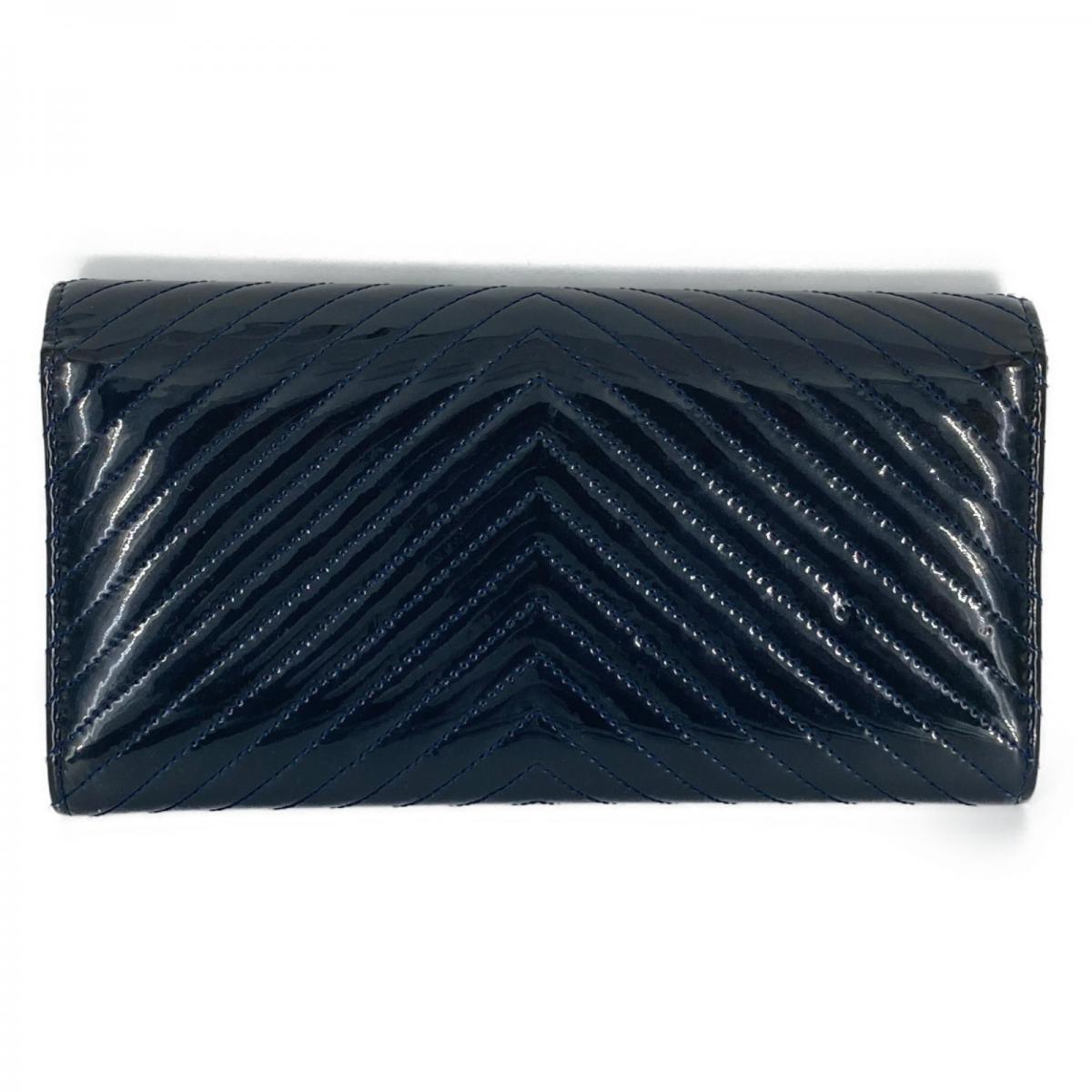 Chevron Leather Long Wallet