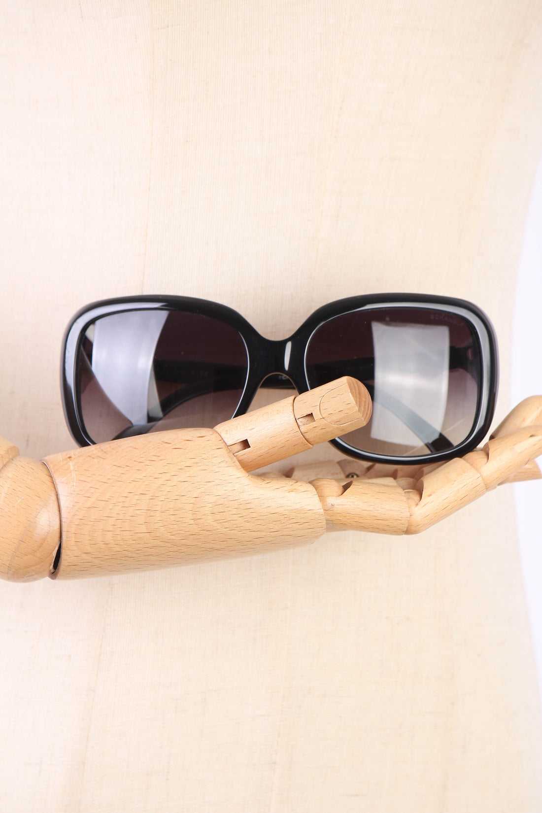 CC Bow Square Tinted Sunglasses