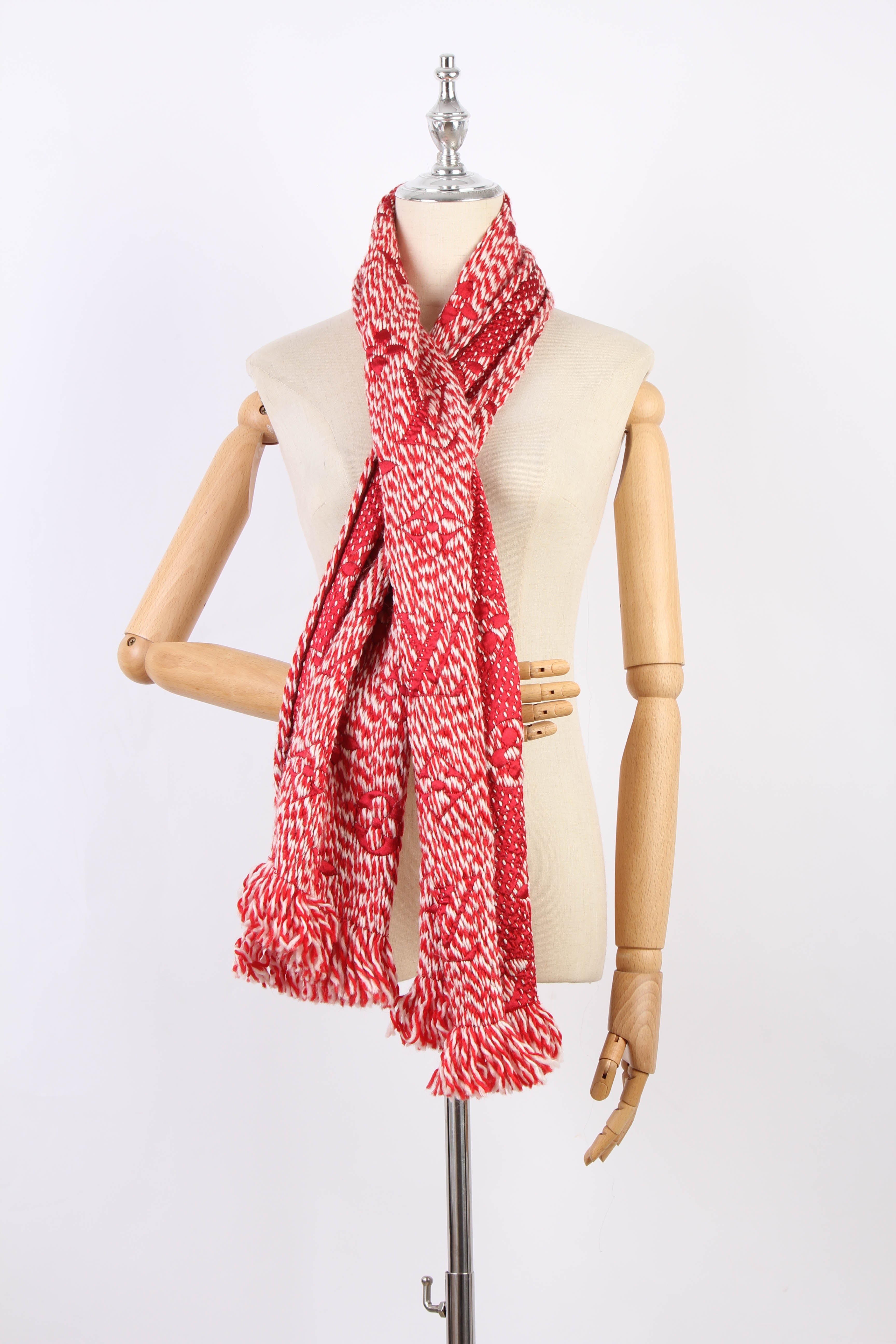 Logomania Wool Scarf