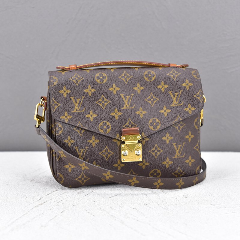 Monogram Pochette Metis